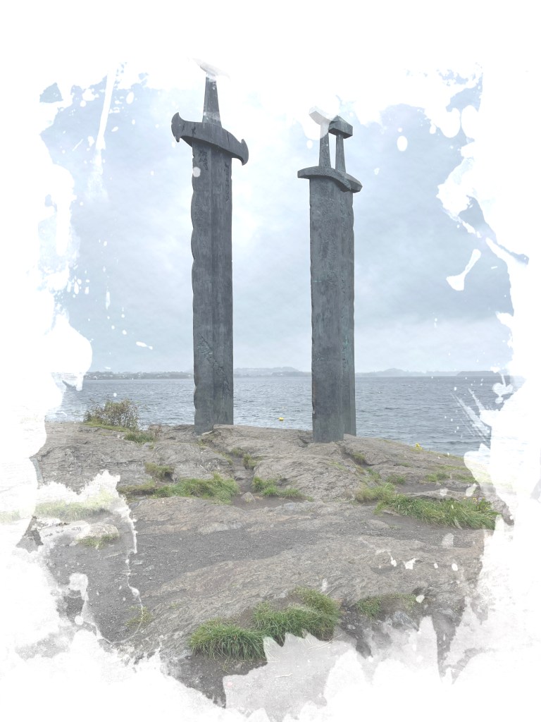 All pictures are the property of Podge and copying them will be considered very naughty.